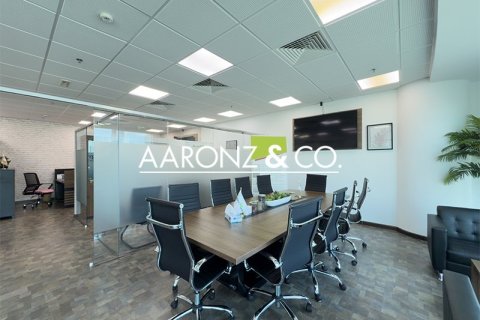 107m² Office in Business Bay, UAE No. 155278 8