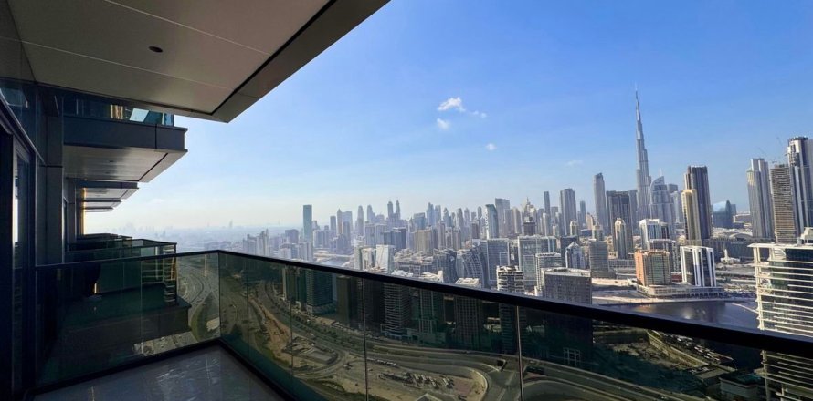 Appartement de 3 chambres à Business Bay, UAE No. 100063