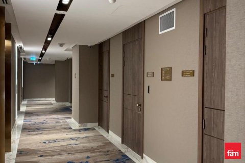 1 bedroom Apartment in Business Bay, UAE No. 144651 9