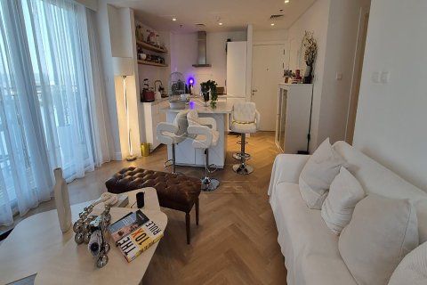 3 bedrooms Apartment No. 127817 26