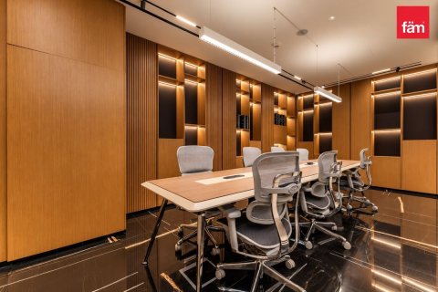 343.9m² Building in Business Bay, UAE No. 207717 11