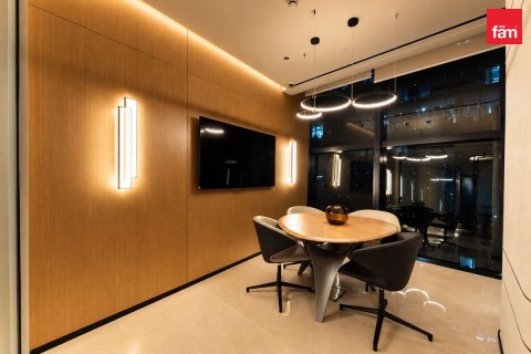 343.9m² Building in Business Bay, UAE No. 207717 10