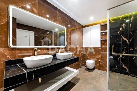 2 bedrooms Apartment in The Crescent, UAE No. 155459 13