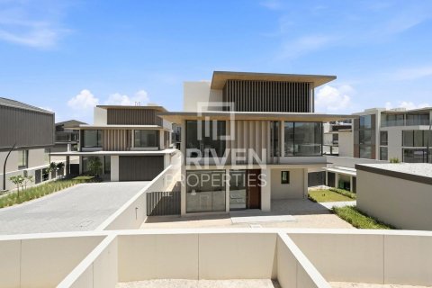 Townhouse de 3 dormitorios en Nad Al Sheba 1, UAE No. 207476