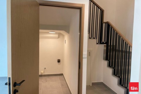 4 غرف نوم فيلا  رقم 131219 18