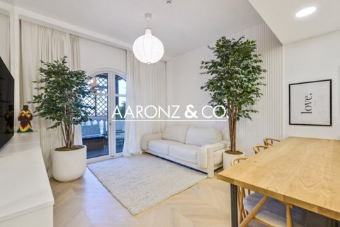 Apartment de 2 dormitorios en Jumeirah Village Circle, UAE No. 143877 12