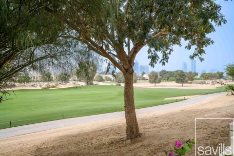 Вилла с 5 спальнями в Dubai Sports City, ОАЭ №136782 21