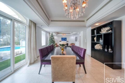 Вилла с 5 спальнями в Dubai Sports City, ОАЭ №136782 13