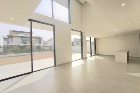 Villa de 4 dormitorios en The Valley, UAE No. 168639 4
