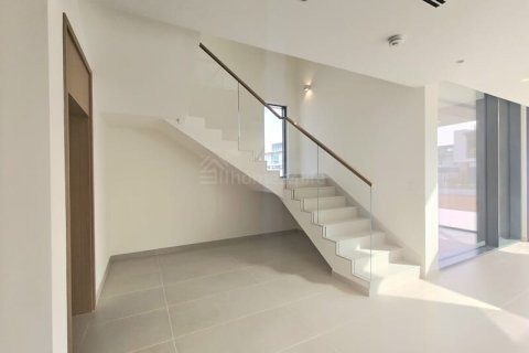 Villa de 4 dormitorios en The Valley, UAE No. 168639 12