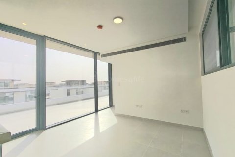 Villa de 4 dormitorios en The Valley, UAE No. 168639 6