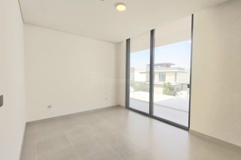 Villa de 4 dormitorios en The Valley, UAE No. 168639 17
