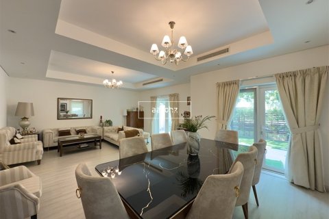 Villa de 3 chambres  No. 109246 2
