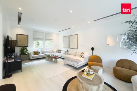 Villa de 3 chambres à Jumeirah Park, UAE No. 104654 5