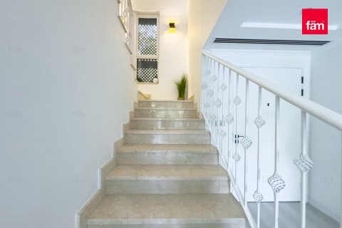Villa de 3 chambres à Jumeirah Park, UAE No. 104654 13