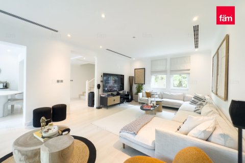 Villa de 3 chambres à Jumeirah Park, UAE No. 104654 7