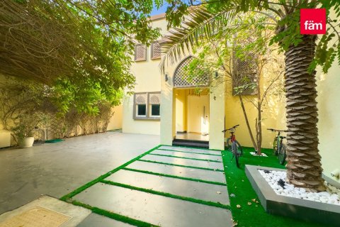 Villa de 3 chambres à Jumeirah Park, UAE No. 104654 27