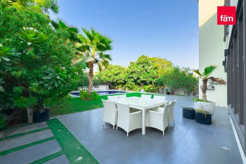 Villa de 3 chambres à Jumeirah Park, UAE No. 104654 25