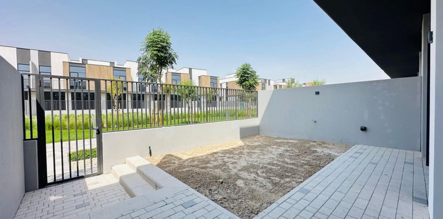 Townhouse de 3 chambres à Dubai, UAE No. 104653