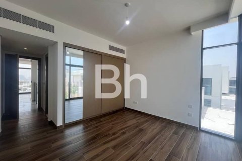 Villa de 4 dormitorios  No. 114190 9