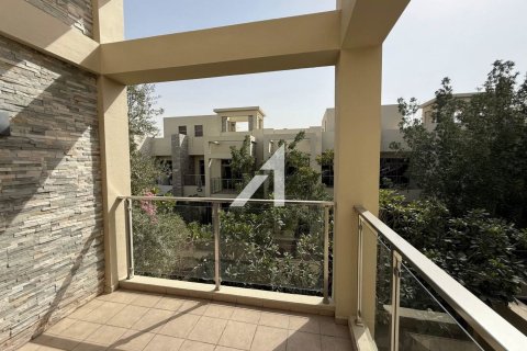 Villa de 3 dormitorios en Meydan, UAE No. 143840 13