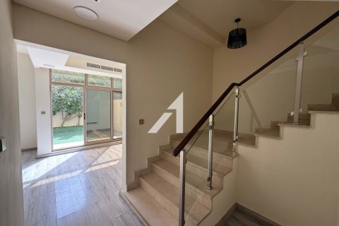 Villa de 3 dormitorios en Meydan, UAE No. 143840 25