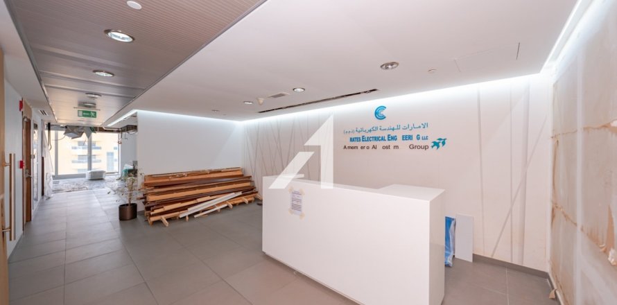 Office de 709m² en Sheikh Zayed Road, UAE No. 143838