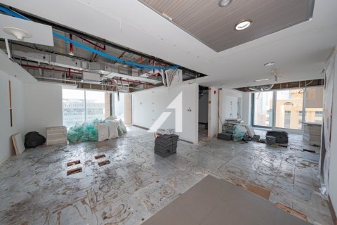 Office de 709m² en Sheikh Zayed Road, UAE No. 143838 9