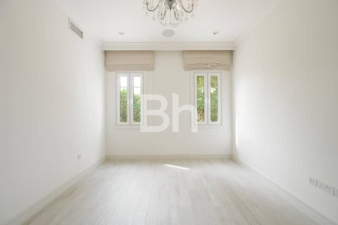 Villa de 6 chambres  No. 114479 12
