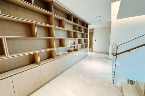 Villa de 5 dormitorios No. 128505 15