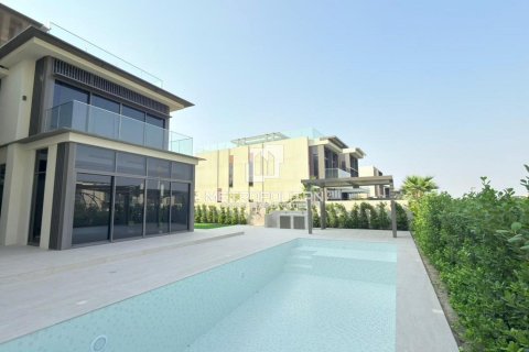 Вилла с 5 спальнями №128504 15