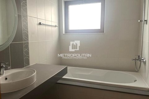 Townhouse de 3 dormitorios No. 128605 10