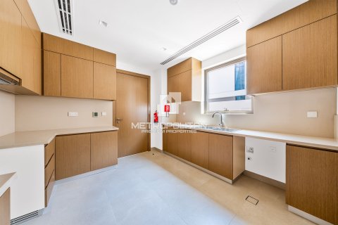 4 bedrooms Villa No. 128606 10