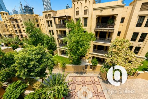 1 bedroom Apartment in Old Town, UAE No. 199866 4