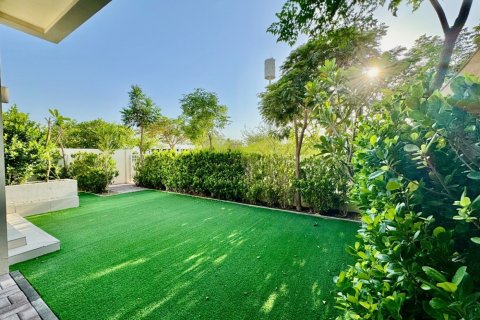 5 bedrooms Villa in Dubai Hills Estate, UAE No. 199869