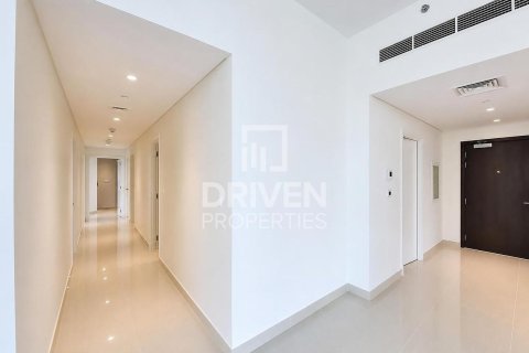 Appartement de 3 chambres à BLVD Crescent, UAE No. 210051 4