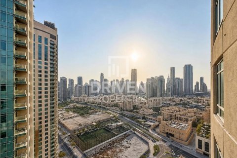 Appartement de 2 chambres à Burj Views, UAE No. 210049 19