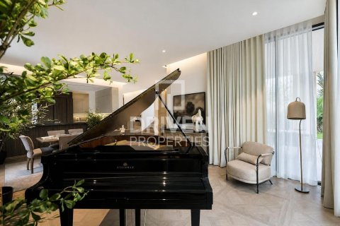 Villa de 5 chambres à Harmony, UAE No. 210052 6