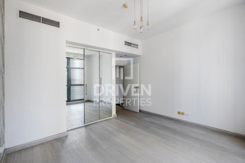 Apartment de 2 dormitorios en Claren Towers, UAE No. 210050 8
