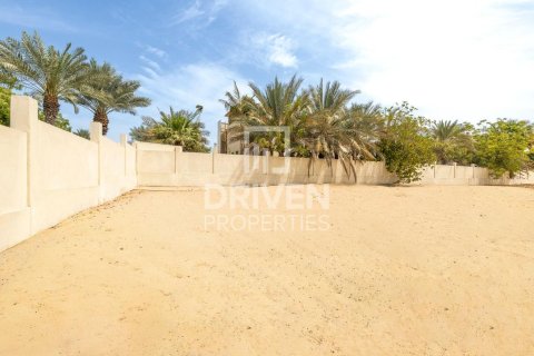 Land de 2606m²  No. 121626 12