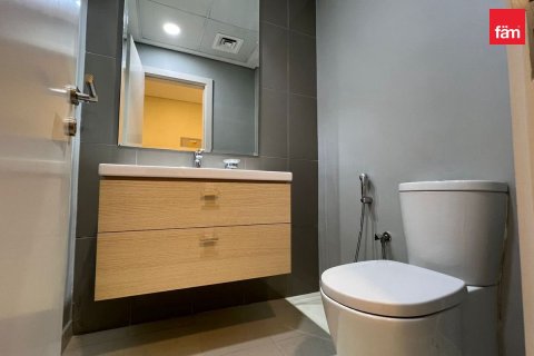 2 bedrooms Apartment in Dubai, UAE No. 137432 19