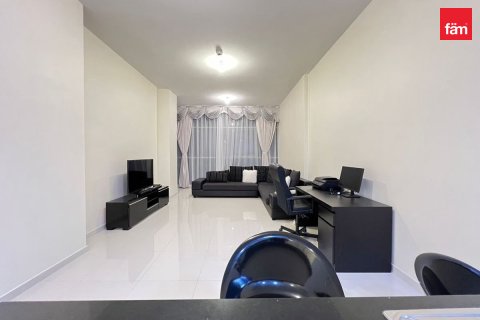 2 bedrooms Apartment in Dubai, UAE No. 137432 5
