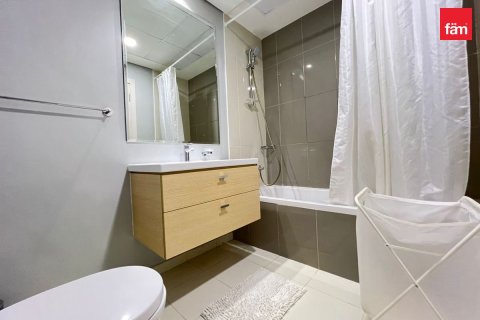 2 bedrooms Apartment in Dubai, UAE No. 137432 16