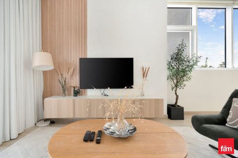 Квартира с 2 спальнями в Дубай, ОАЭ №137431 3