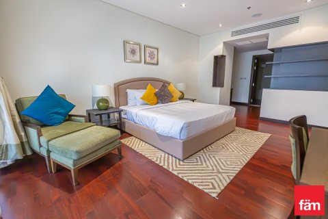 Квартира с 2 спальнями в Пальма Джумейра, ОАЭ №137426 16