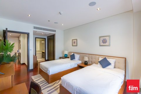 Квартира с 2 спальнями в Пальма Джумейра, ОАЭ №137426 19