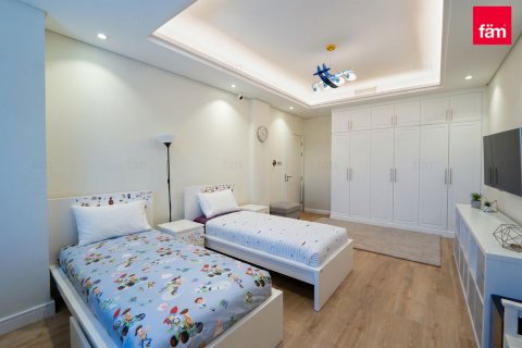 5 bedrooms Villa in Dubai, UAE No. 166061 14