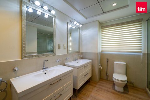 5 bedrooms Villa in Dubai, UAE No. 166061 21