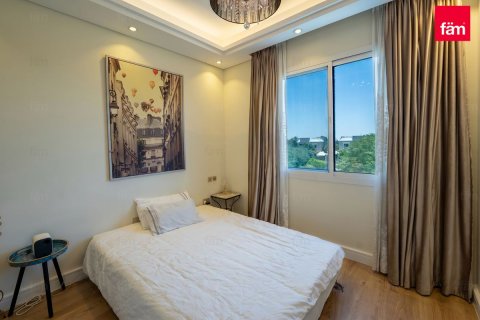 5 bedrooms Villa in Dubai, UAE No. 166061 12