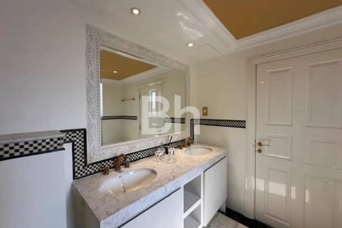 4 bedrooms Penthouse  No. 113702 3